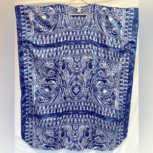 NWOT - WINLAR Full-Length V-Neck Navy/Ivory
Satiny Feel Kaftan.